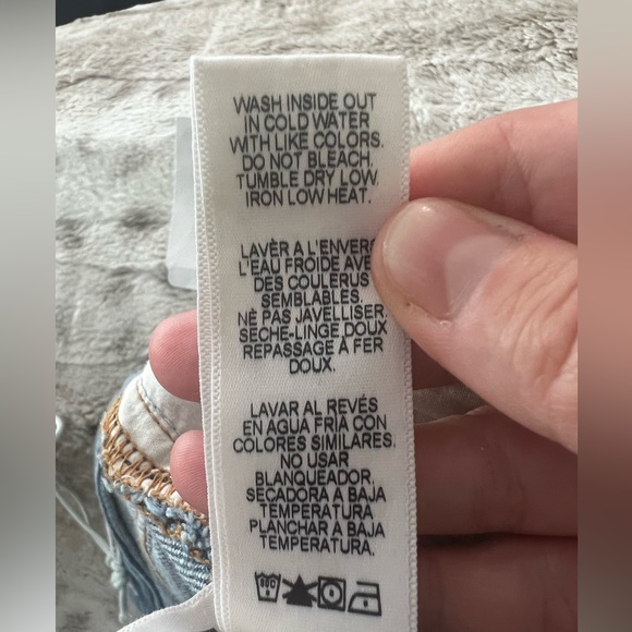 NWT Frame Le High Straight Tie Waist Raw Hem
Jeans Size 25 - Picture 15 of 15